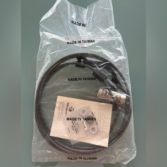 Targus Notebook Security Defcon SCL Serialized Combination Cable Lock List $50+ - Picture 4 of 5